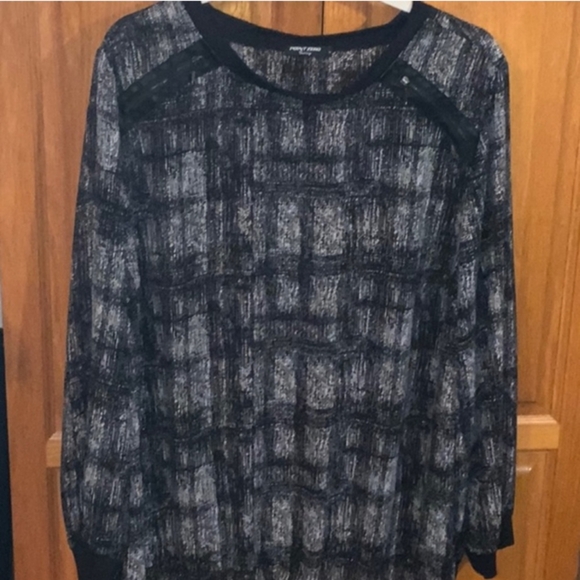 Semi Sheer Top - Picture 1 of 7